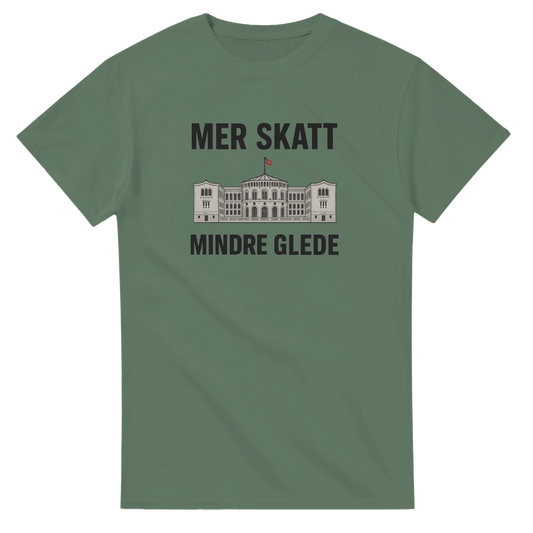 Mer Skatt Mindre Glede -Morsom Tekstprint - Norsk design