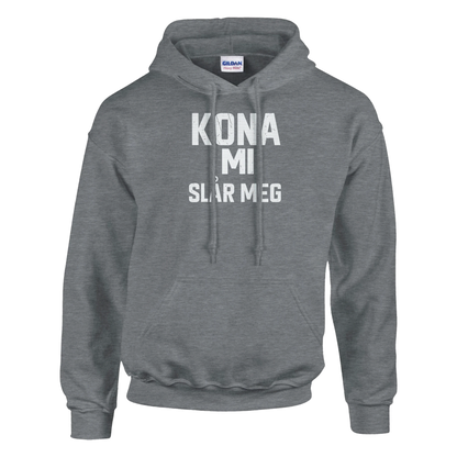 Kona Mi Slår Meg -Morsom Tekstprint - Norsk design