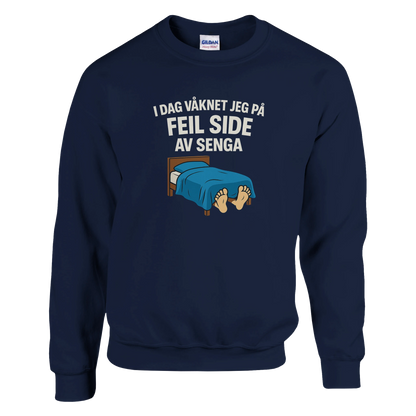 Feil Side Av Senga -Morsom Tekstprint - Norsk design