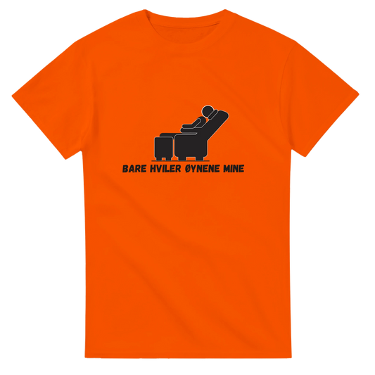 Bare Hviler Øynene Mine -Morsom Tekstprint - Norsk design