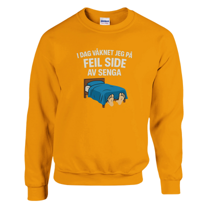 Feil Side Av Senga -Morsom Tekstprint - Norsk design